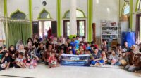 UIBU Distributes Aid and Holds Collective Iftar with Disaster-Affected Residents in Aceh Tamiang