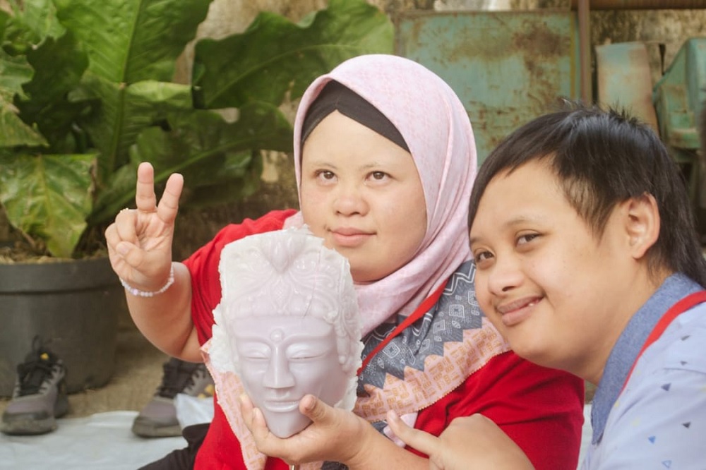 Malang’s Iconic Masks Give Disabled Kids Valuable Creative and Economic Skills