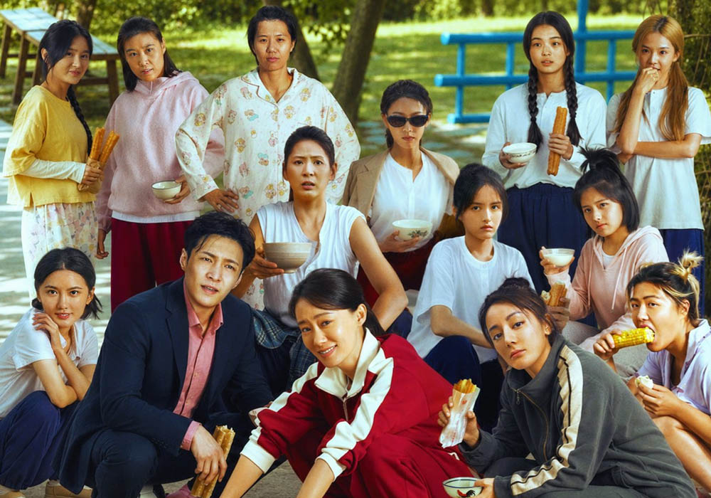 Stephen Chow's Kung Fu Soccer Earns Over $14 million on Opening Day