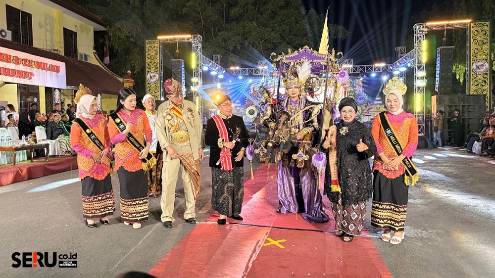 Madura Ethnic Carnival Captivates Thousands in Sumenep to Promote Local Culture