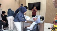 The two residents whose family samples were collected Boyolali Families Provide DNA for KM Virgo Transport 8 Identification