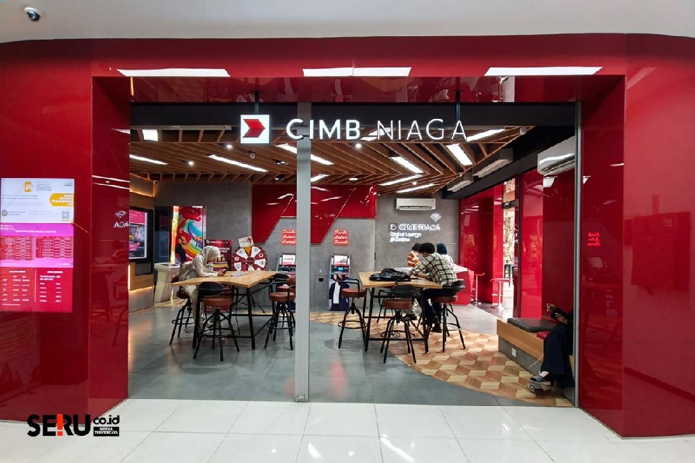 CIMB Niaga Marks 71 Years with Strong Focus on Education in Malang